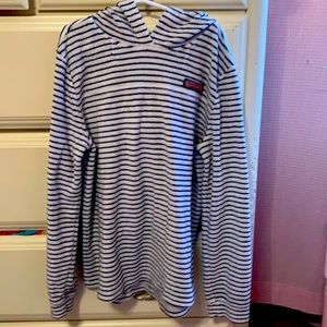 Vineyard vines terry pullover